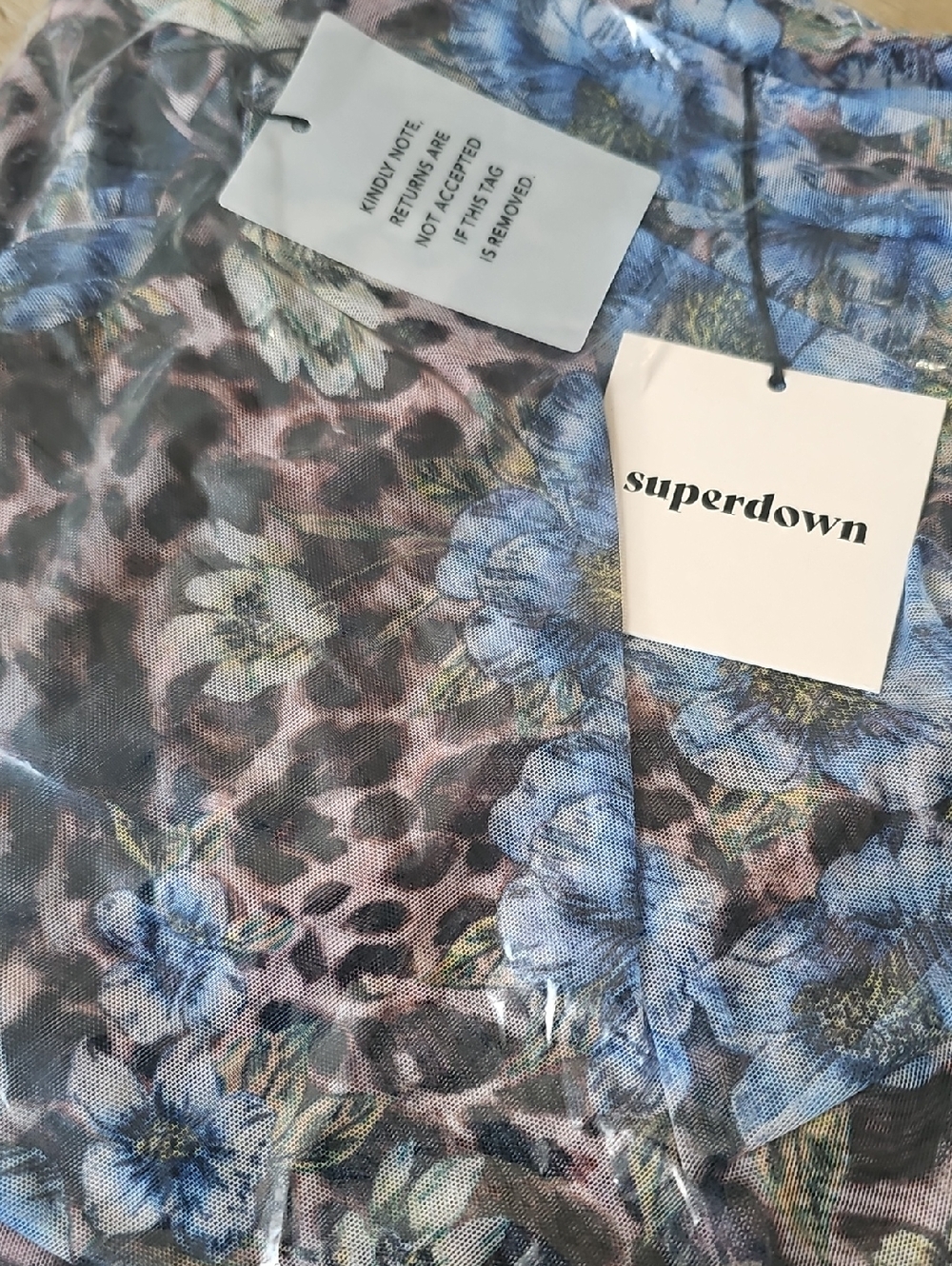 Concha Maxi Skirt Set in Blue Multi - Picture 3 of 3